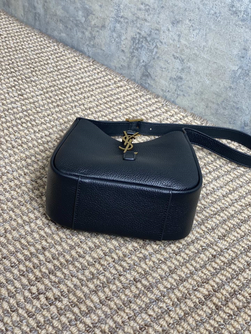Y51 top handle bags